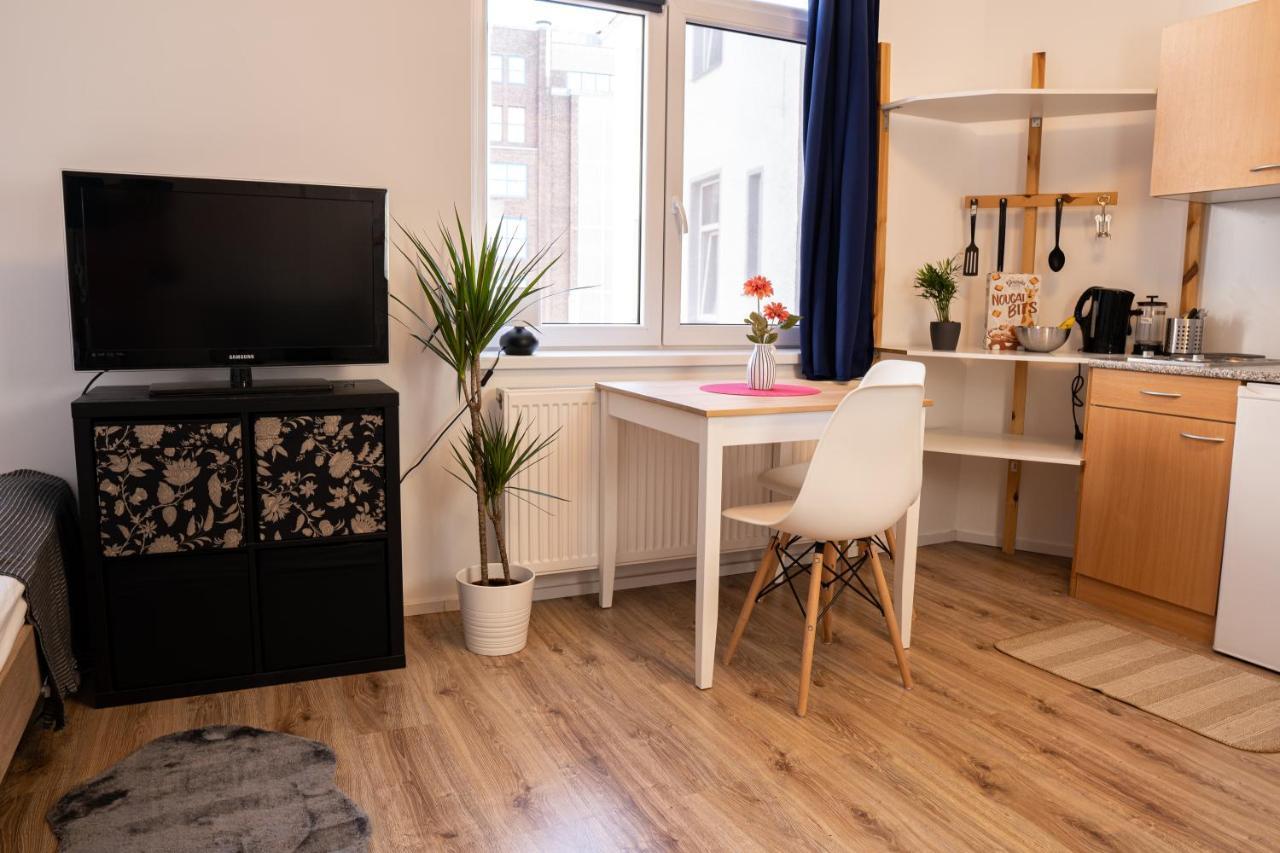 Fullhouse - Magdeburg - L36 Blue Apartment Экстерьер фото