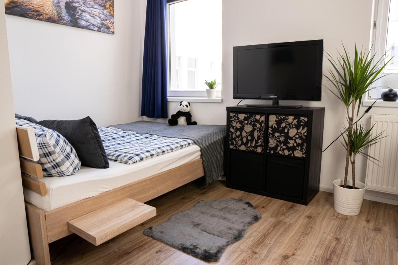 Fullhouse - Magdeburg - L36 Blue Apartment Экстерьер фото